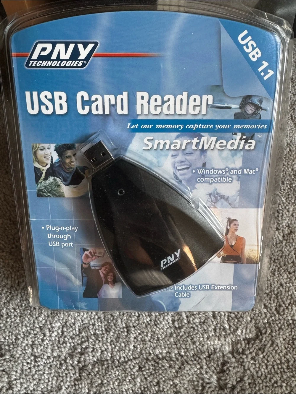 NEW!!  PNY Technologies USB 1.1 Card Reader - SmartMedia Compatible